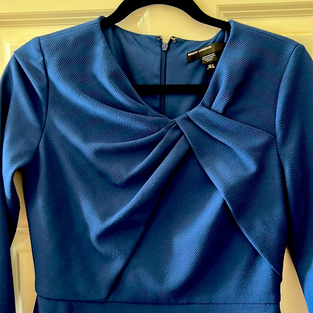 Maggy London Twist Neck Midi Sheath Dress Long Sleeve Blue 4
